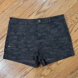 Urban Camo Women's Cargo Shorts